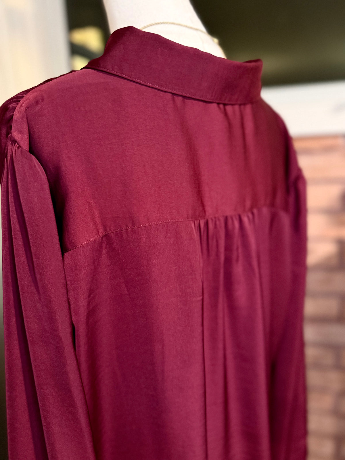 Banana Republic Silky Maroon Long Sleeve Blouse- Y2K