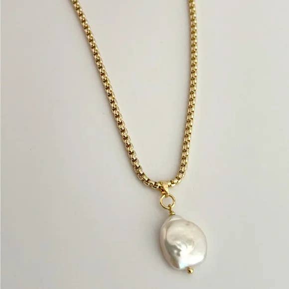 Aurelia Necklace