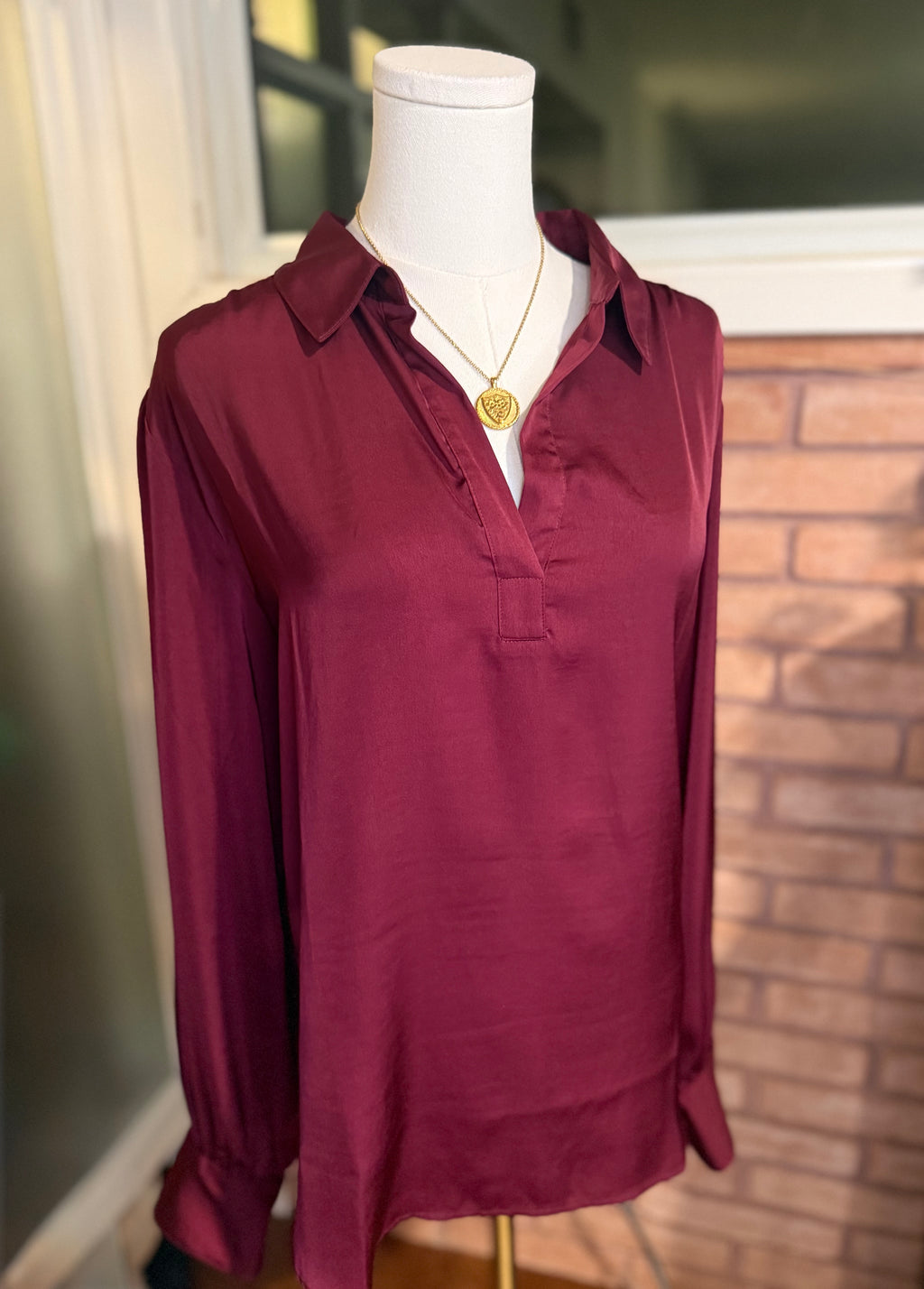 Banana Republic Silky Maroon Long Sleeve Blouse- Y2K