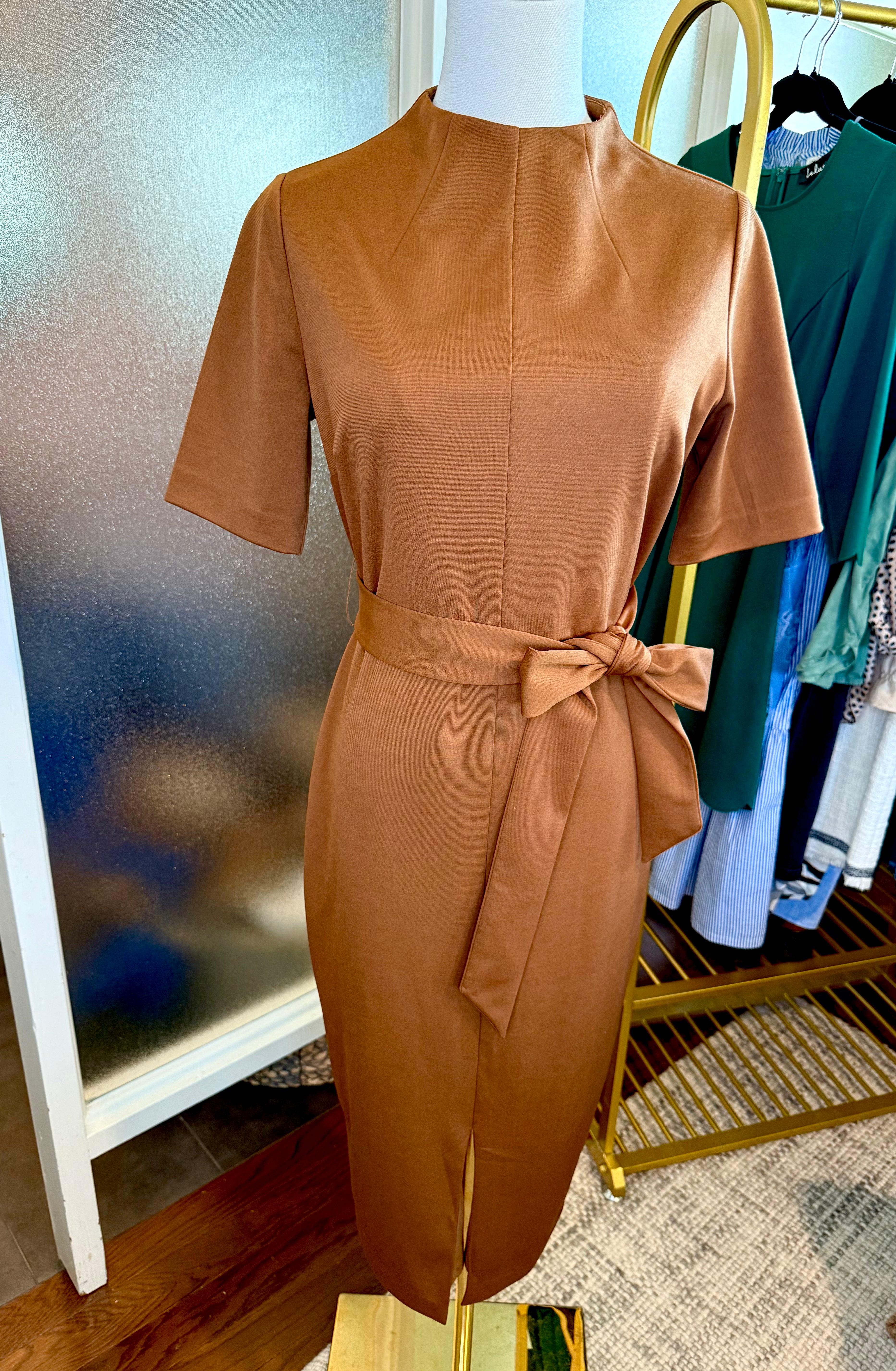 Alexia Admor Nordstrom Zyra Short Sleeve Tie Waist Sheath Midi Dress – Camel / Caramel- XS