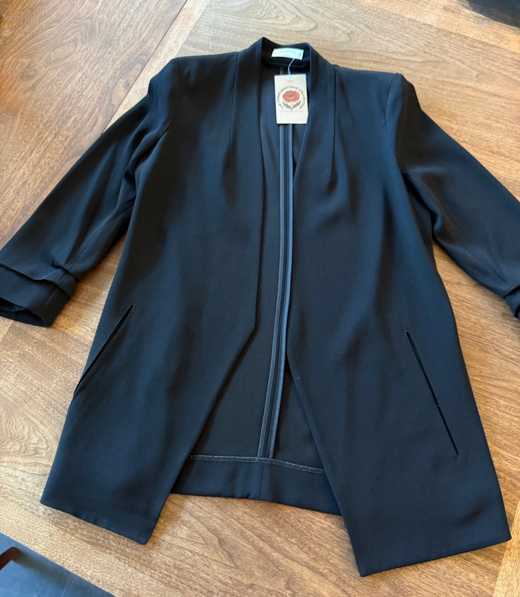 Babaton Aritzia Power Blazer Mirror Crepe- Size 4