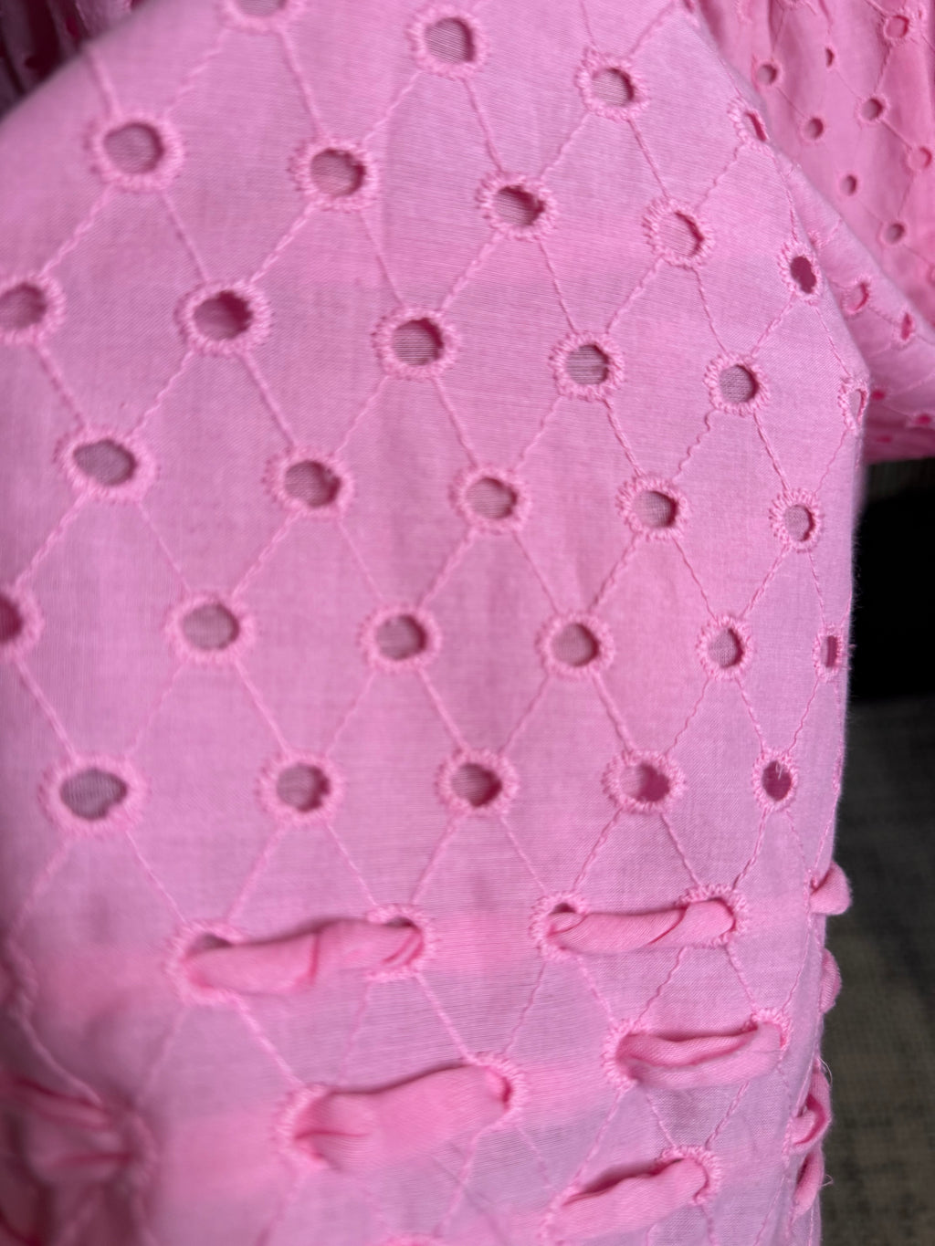 Adrift Jordis Broderie Dress in Pink – Size 14/ 2X