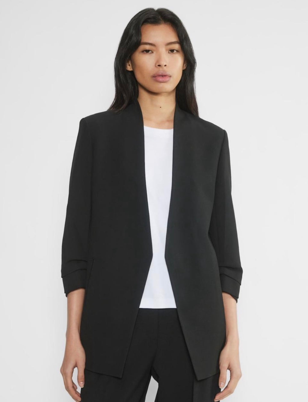 Babaton Aritzia Power Blazer Mirror Crepe- Size 4
