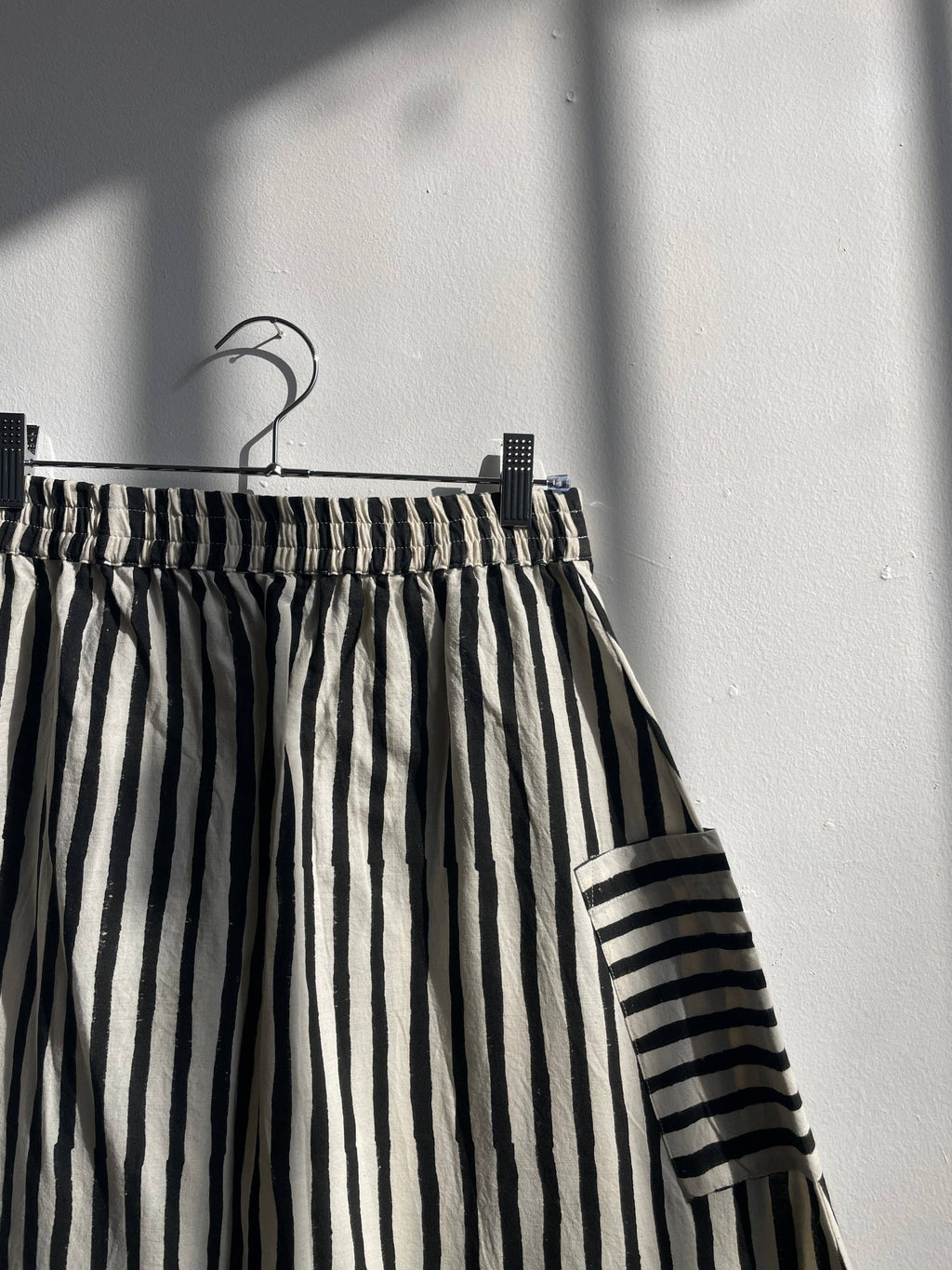 French Stripes Skirt- Black